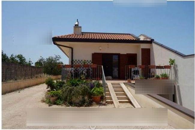 Casa singola a  Sammichele di Bari - In asta 