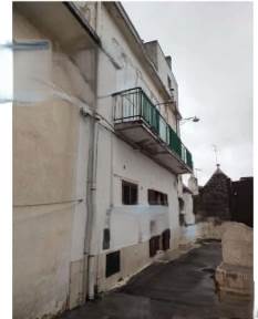 Casa indipendente Alberobello Via Oberdan- In asta 